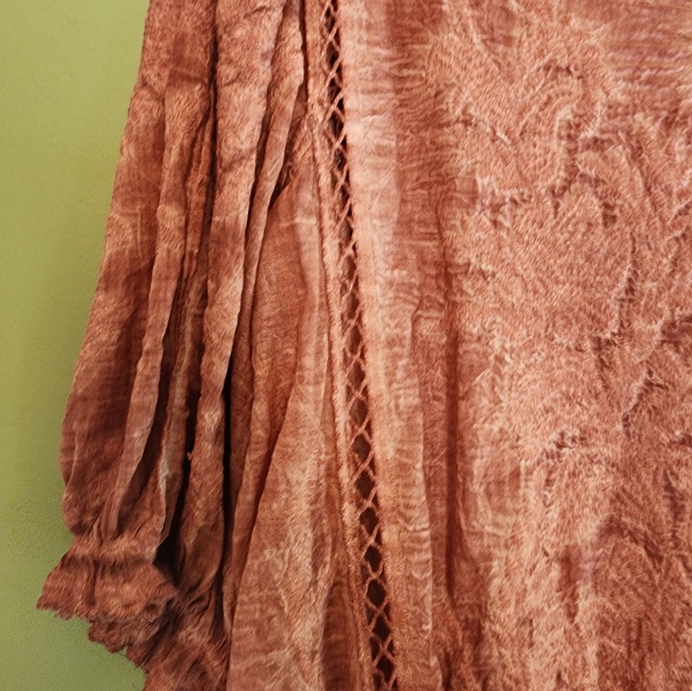 Democracy Boho Rust Top Small - Picture 10 of 11